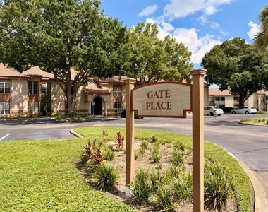 4607 Gate Place - Photo Thumbnail 4