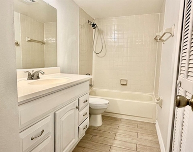 4607 Gate Place - Photo Thumbnail 20