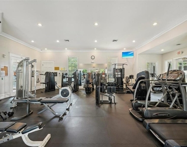 13001 Mulberry Park Drive - Photo Thumbnail 12
