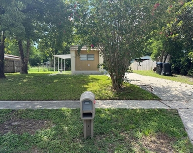 6954 Pompeii Road - Photo Thumbnail 1