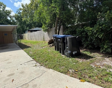 6954 Pompeii Road - Photo Thumbnail 3