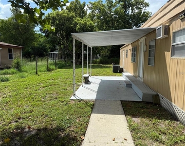 6954 Pompeii Road - Photo Thumbnail 4