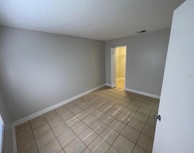4708 Walden Circle - Photo Thumbnail 15