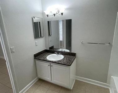 4708 Walden Circle - Photo Thumbnail 21
