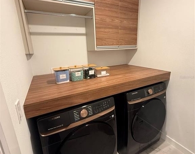 2252 Gold Summit Street - Photo Thumbnail 11