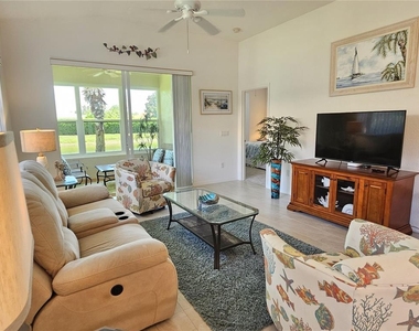 4332 Nizza Court - Photo Thumbnail 15