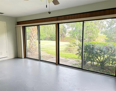 1026 Medinah Drive - Photo Thumbnail 18