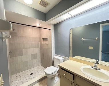 1026 Medinah Drive - Photo Thumbnail 13
