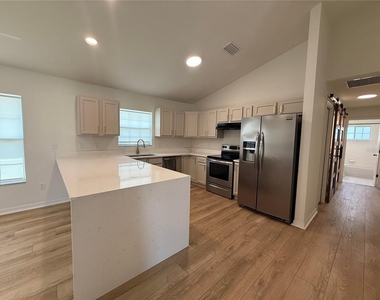 11348 Nw 31st Lane - Photo Thumbnail 12