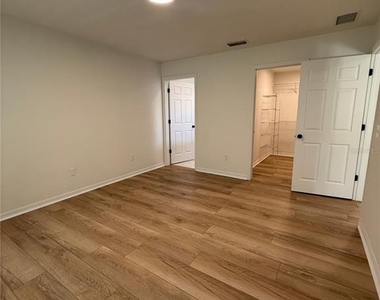 11348 Nw 31st Lane - Photo Thumbnail 14
