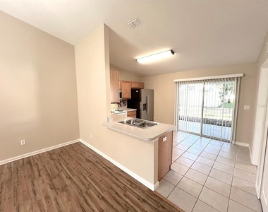 41 Eton Lane - Photo Thumbnail 6