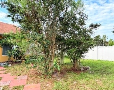 12 Fallen Oak Lane - Photo Thumbnail 43