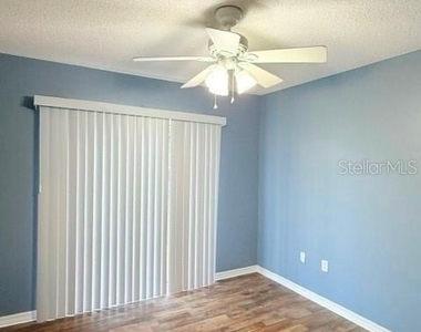 12 Fallen Oak Lane - Photo Thumbnail 30