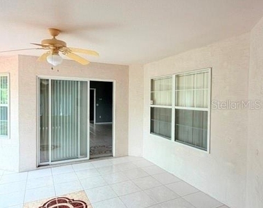 12 Fallen Oak Lane - Photo Thumbnail 40