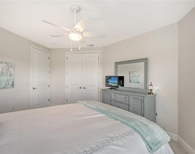 7930 34th Avenue W - Photo Thumbnail 28