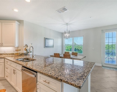 7930 34th Avenue W - Photo Thumbnail 9