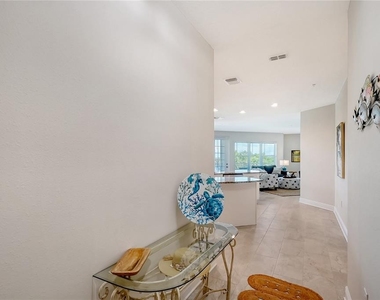 7930 34th Avenue W - Photo Thumbnail 2