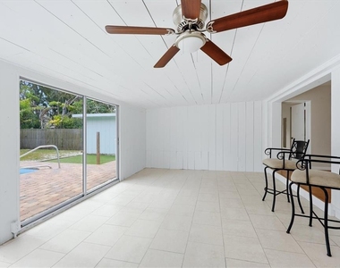 2151 Euclid Terrace - Photo Thumbnail 26