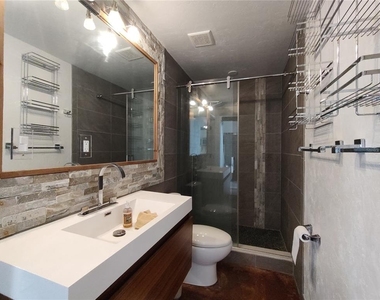 3400 Clark Drive - Photo Thumbnail 20