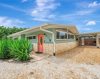 4626 Gleason Avenue - Photo Thumbnail 4
