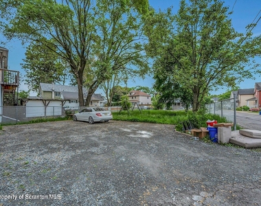 1200 Main Street - Photo Thumbnail 7