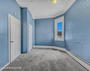 1200 Main Street - Photo Thumbnail 18