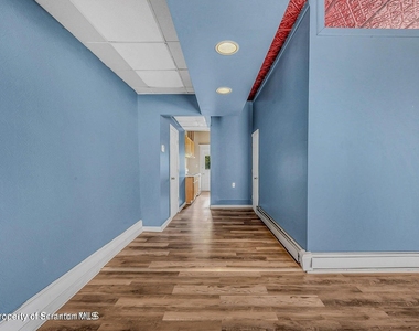 1200 Main Street - Photo Thumbnail 12