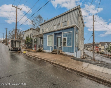1200 Main Street - Photo Thumbnail 4