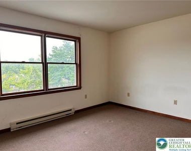 55 Lehigh Street - Photo Thumbnail 9