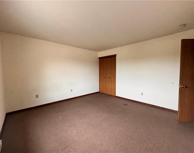 55 Lehigh Street - Photo Thumbnail 10