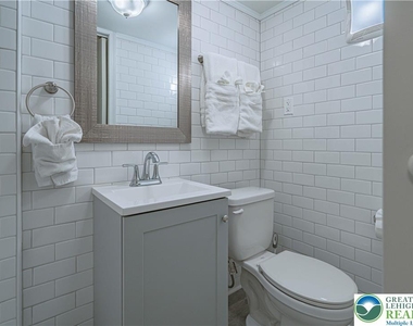 757 Benton Street - Photo Thumbnail 16