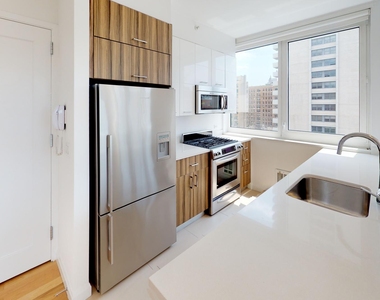 808 Columbus Ave - Photo Thumbnail 1