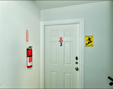 6806 Alameda Avenue - Photo Thumbnail 1