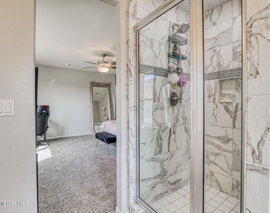 14724 Charles Foster Avenue - Photo Thumbnail 15
