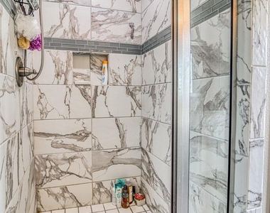 14724 Charles Foster Avenue - Photo Thumbnail 16