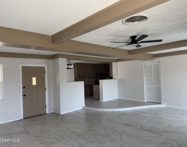 8104 Dempsey Avenue - Photo Thumbnail 7
