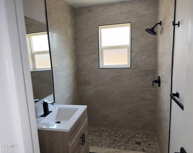 8104 Dempsey Avenue - Photo Thumbnail 11
