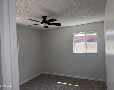 8104 Dempsey Avenue - Photo Thumbnail 9