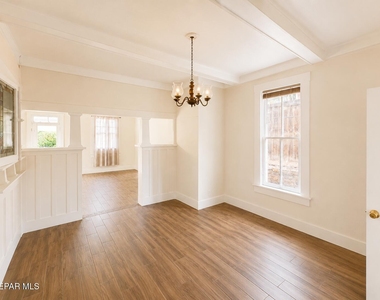 1516 N Campbell Street - Photo Thumbnail 5