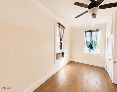 1516 N Campbell Street - Photo Thumbnail 14