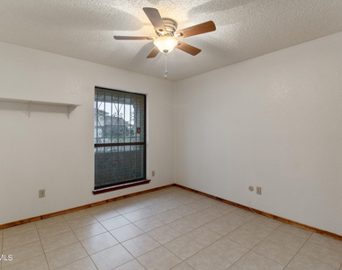 11625 Cedar Crest Drive - Photo Thumbnail 14