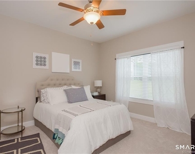 24 Mill Pond Drive - Photo Thumbnail 16