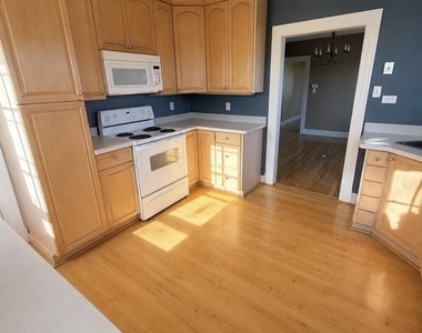 75 Lancaster Road - Photo Thumbnail 1