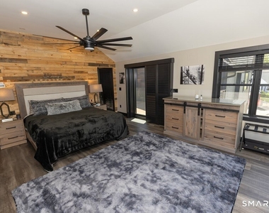 48 Swan Avenue - Photo Thumbnail 29