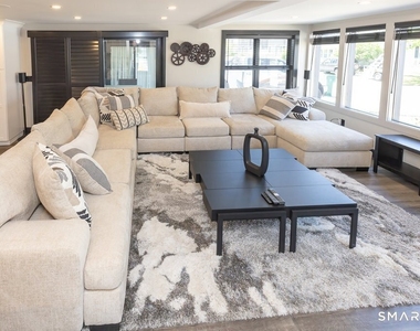 48 Swan Avenue - Photo Thumbnail 7