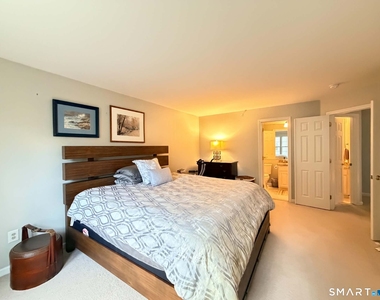 633 Danbury Road - Photo Thumbnail 9