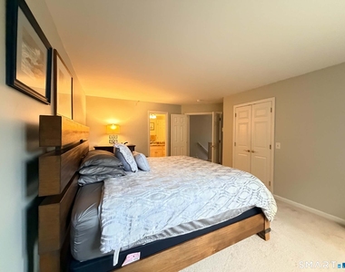 633 Danbury Road - Photo Thumbnail 10