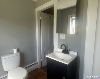 14 Pleasant Street - Photo Thumbnail 21