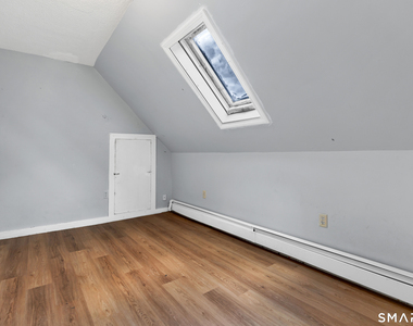 141 Homestead Avenue - Photo Thumbnail 17