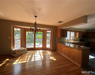 350 Bell Street - Photo Thumbnail 23
